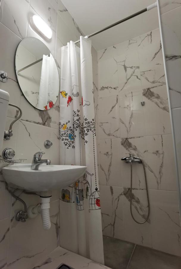 Apartman Lena Banovo Brdo Leilighet Beograd Eksteriør bilde