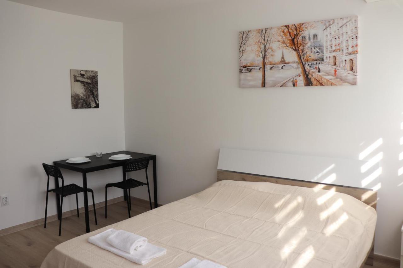 Apartman Lena Banovo Brdo Leilighet Beograd Eksteriør bilde