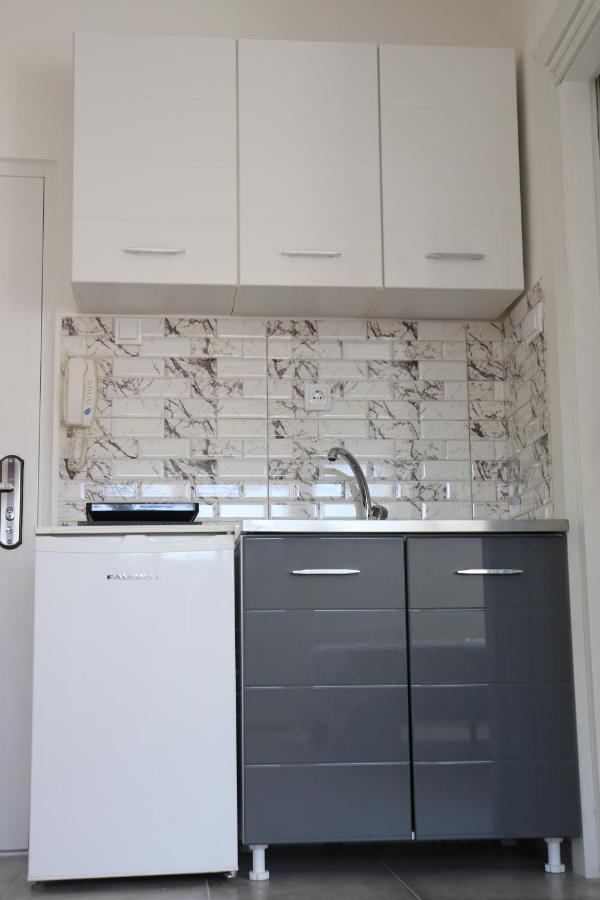 Apartman Lena Banovo Brdo Leilighet Beograd Eksteriør bilde